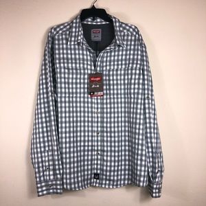Wrangler long sleeve shirt